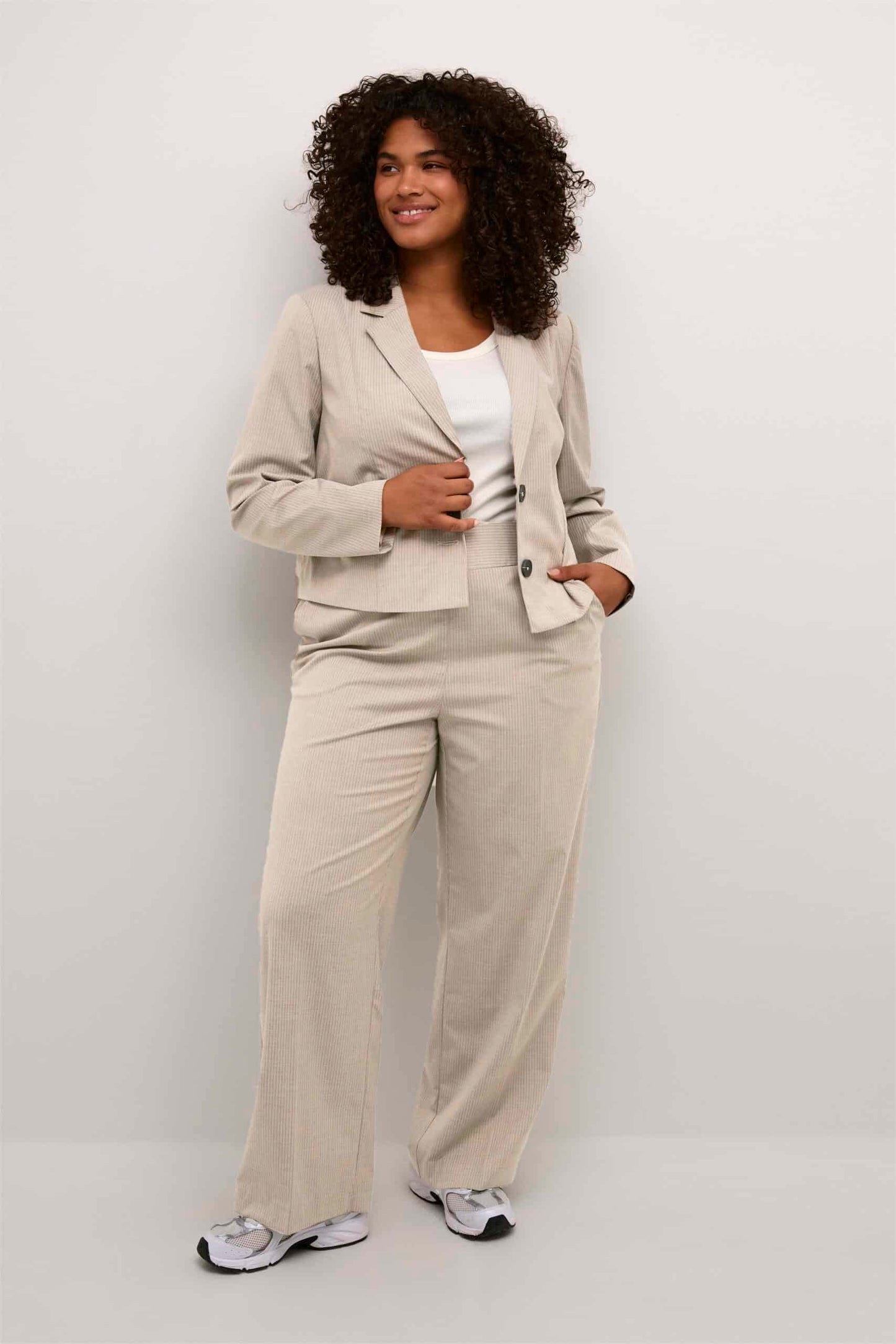 Kaffe Curve Brown Blazer | KCsolima Cropped Blazer