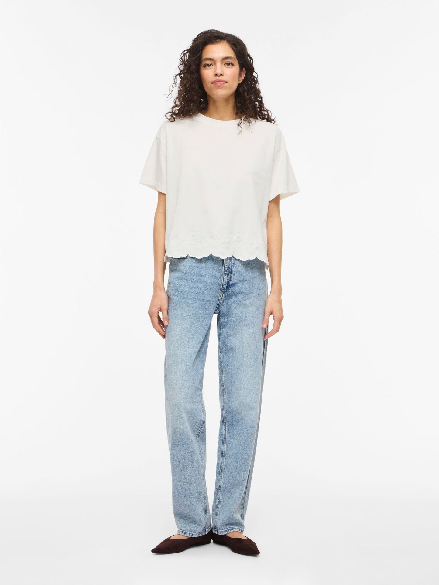 VINORANI EMB O-NECK S/S T-SHIRT - White