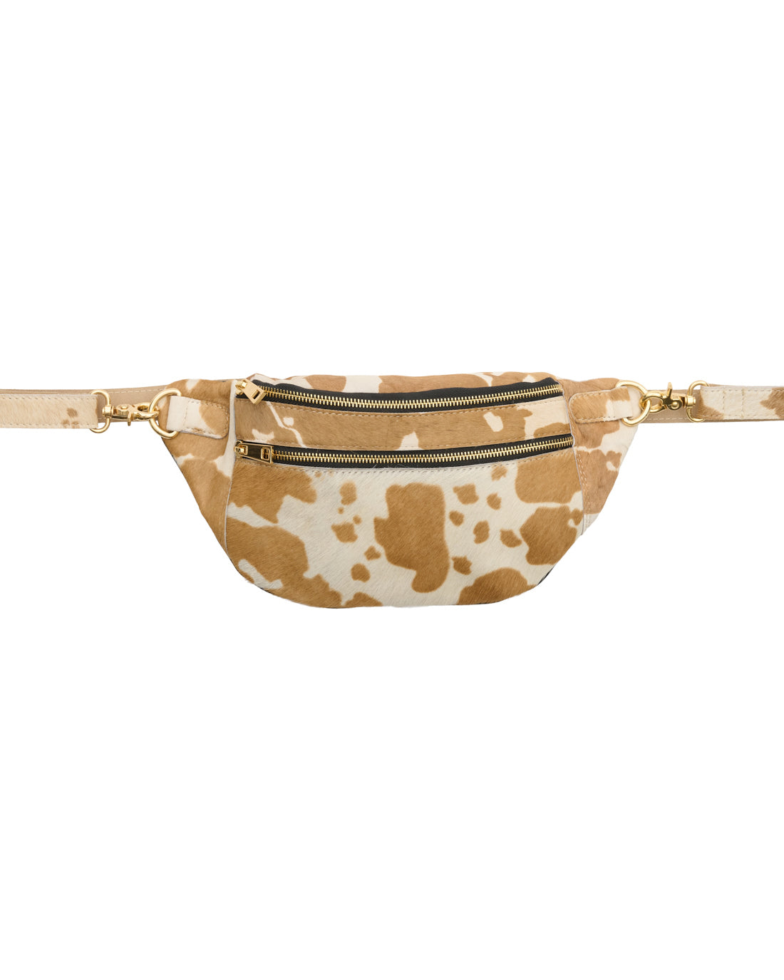 bæltetakse i skind og hår med ko mønster og 2 rum med lynlås fra Tim & Simonsen Astrid cow Bumbag