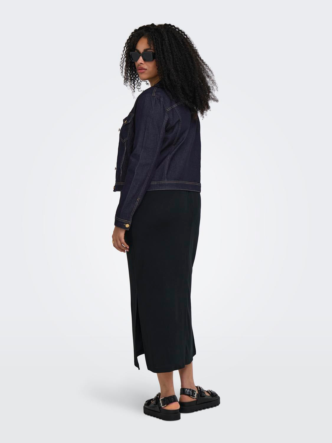 Only Carmakoma - Carwespa - Jakke - Dark blue denim