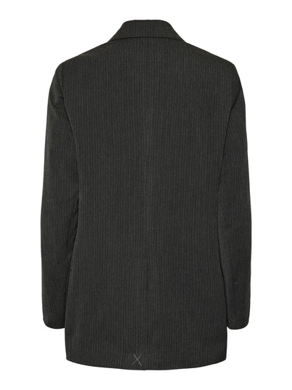 ryggen af mørkegrå blazer med meget tynde striber og enkelt knappelukning. PIECES PCTALIA LS BLAZER Dark Grey