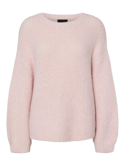 lyserød strik med løs pasform og fluffy tekstur. PIECES PCOLLI LS O-NECK KNIT Pink-A-Boo