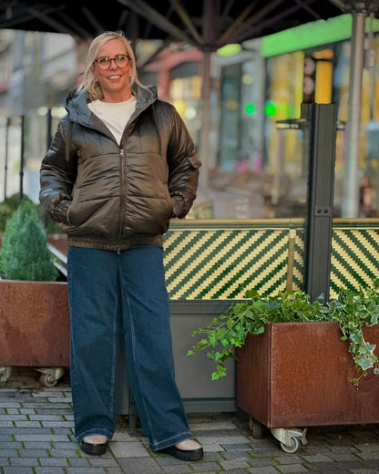 kort puffer jakke. Humble MarleyHbs jacket forrest