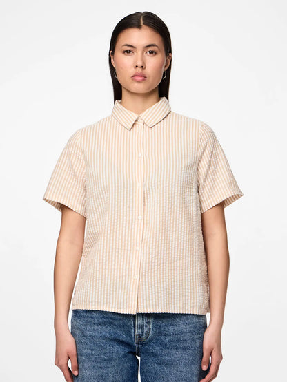 PIECES PCSALLY SS SHIRT WVN NOOS | Nomad Cloud dancer