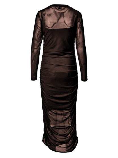 lang brun mesh kjole med rynkeeffekt i siderne. NÜ Vinja Dress RECYCLED Dark Brown