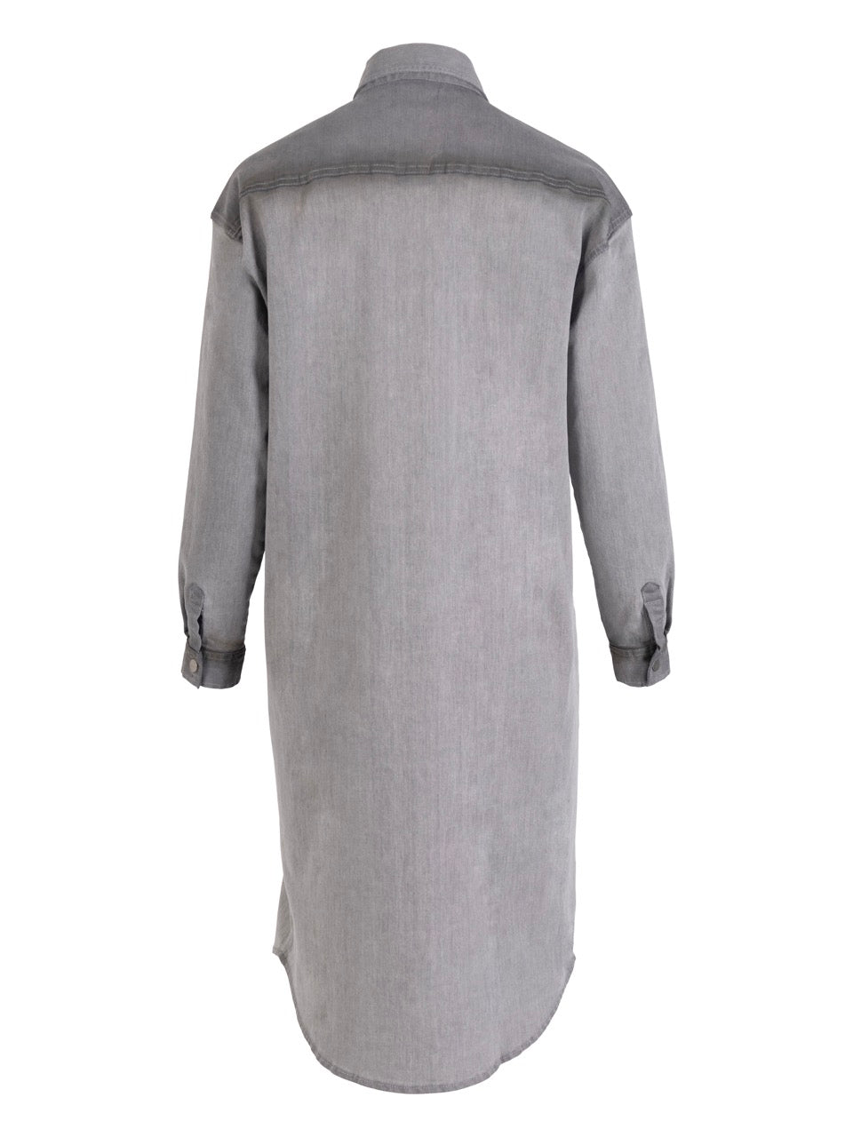 ryggen af grå kjole med denim-llok, lange ærmer, knappelukning og to store brystlommer. NÜ Yelena Dress Grey 8300-23