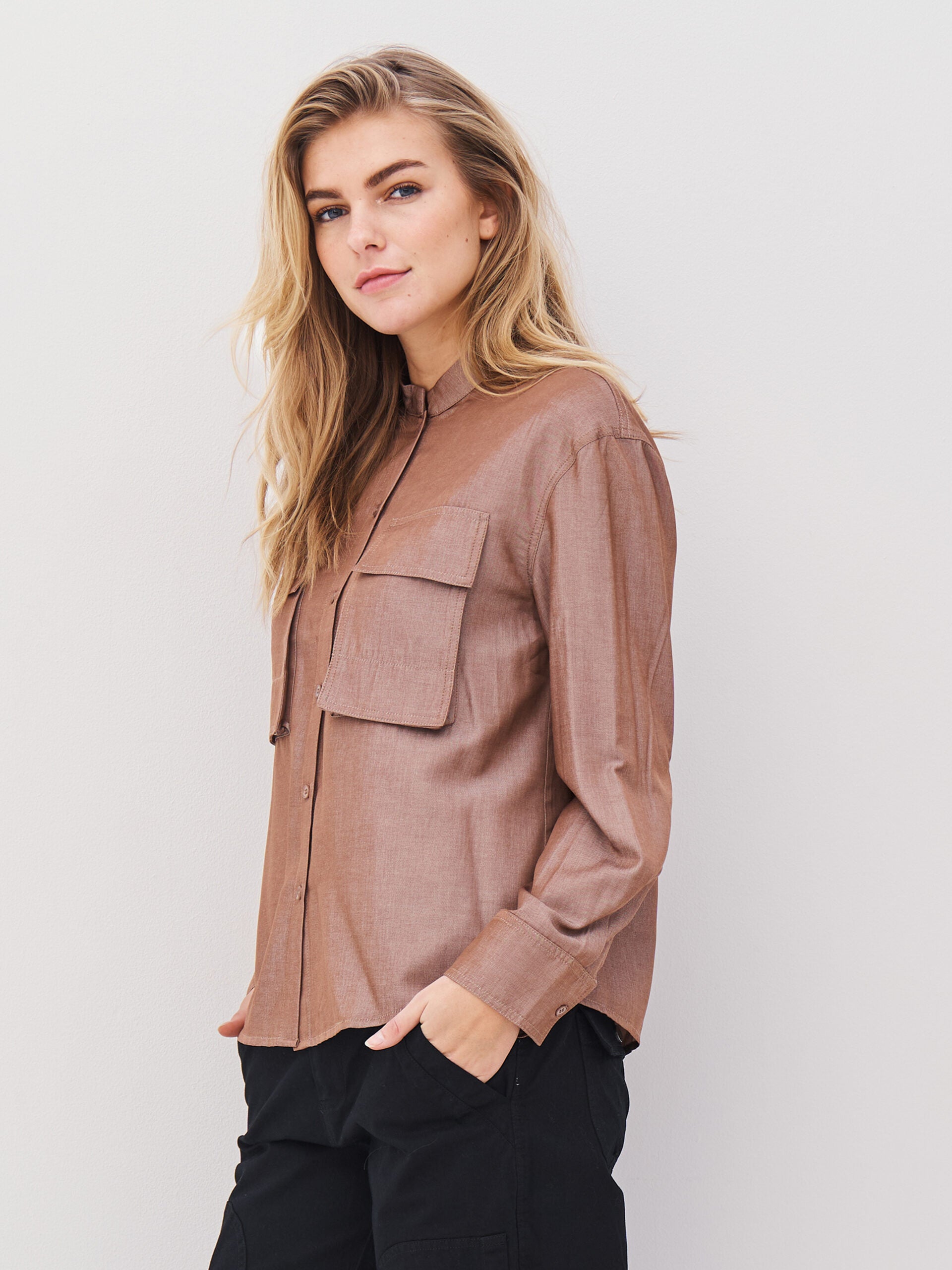 NÜ Avalon Shirt | 220 Camel