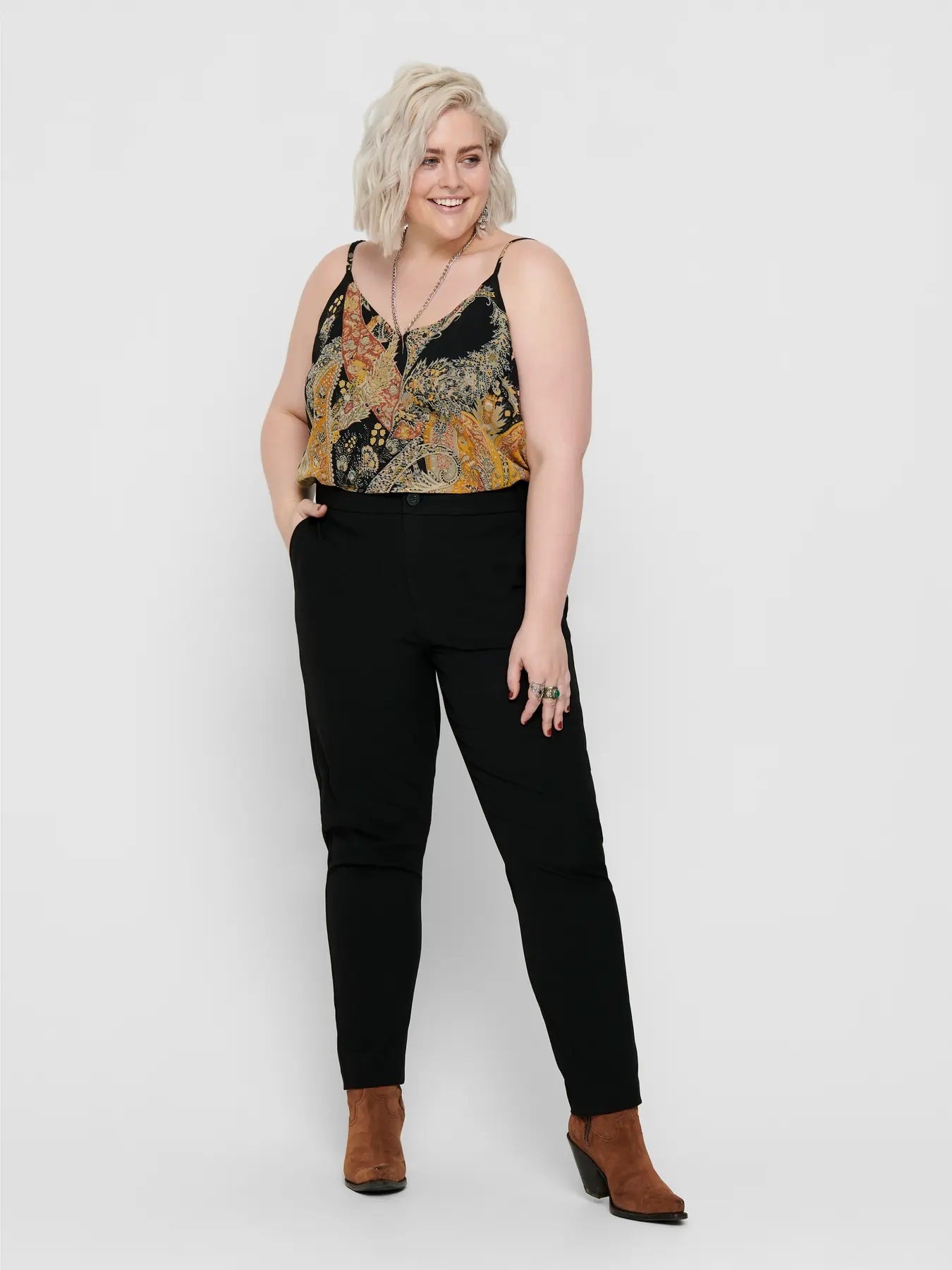 ONLY Carmakoma CARRIDE PANTS | Black