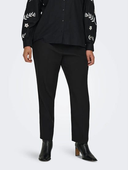 sorte bukser ONLY Carmakoma CARVERONICA-ELLY PANT Black