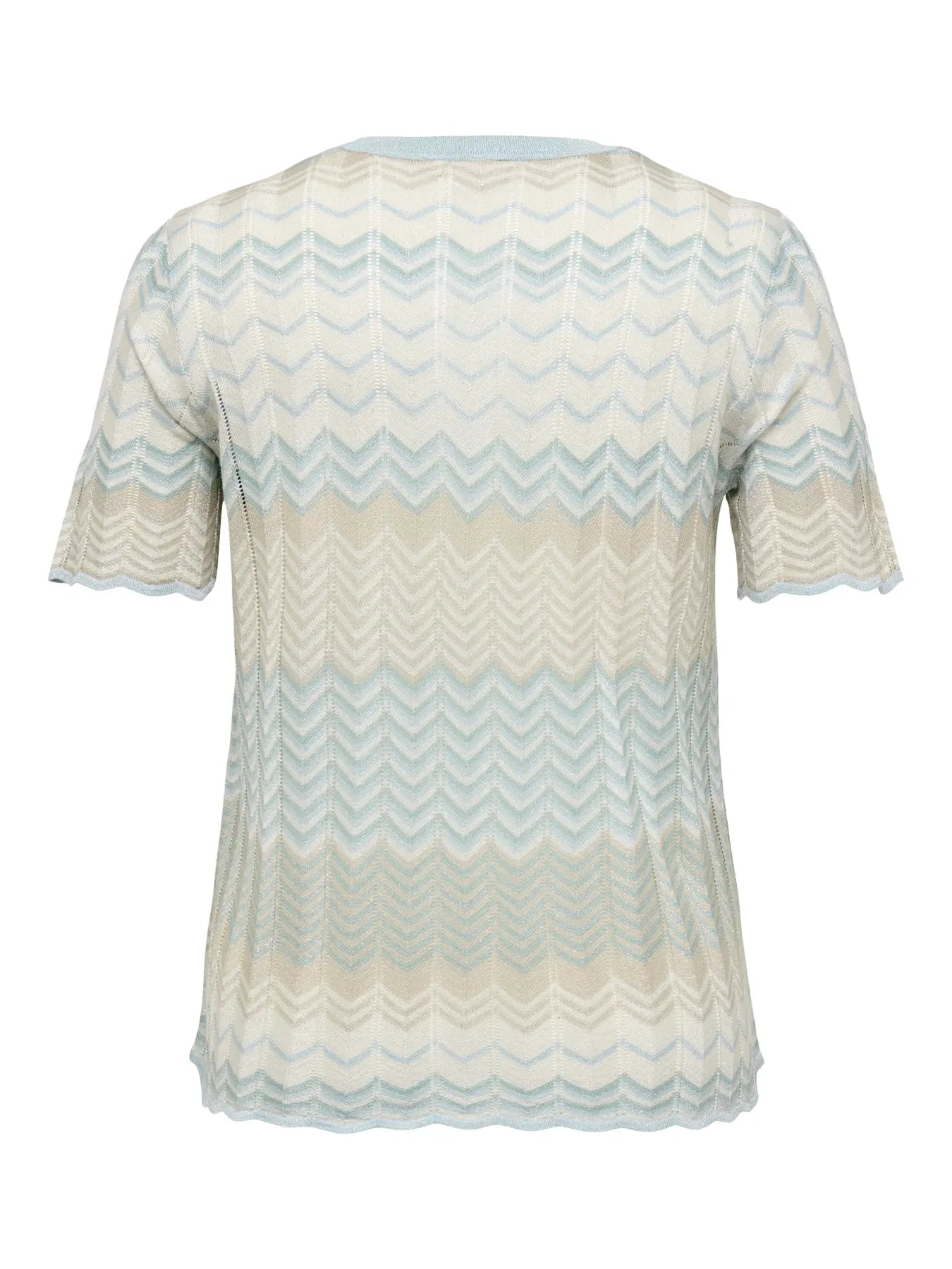 ryggen af mønstret t-shirt med glitter. ONLY Carmakoma CARALVIRA Glitter Knit Birch Blue