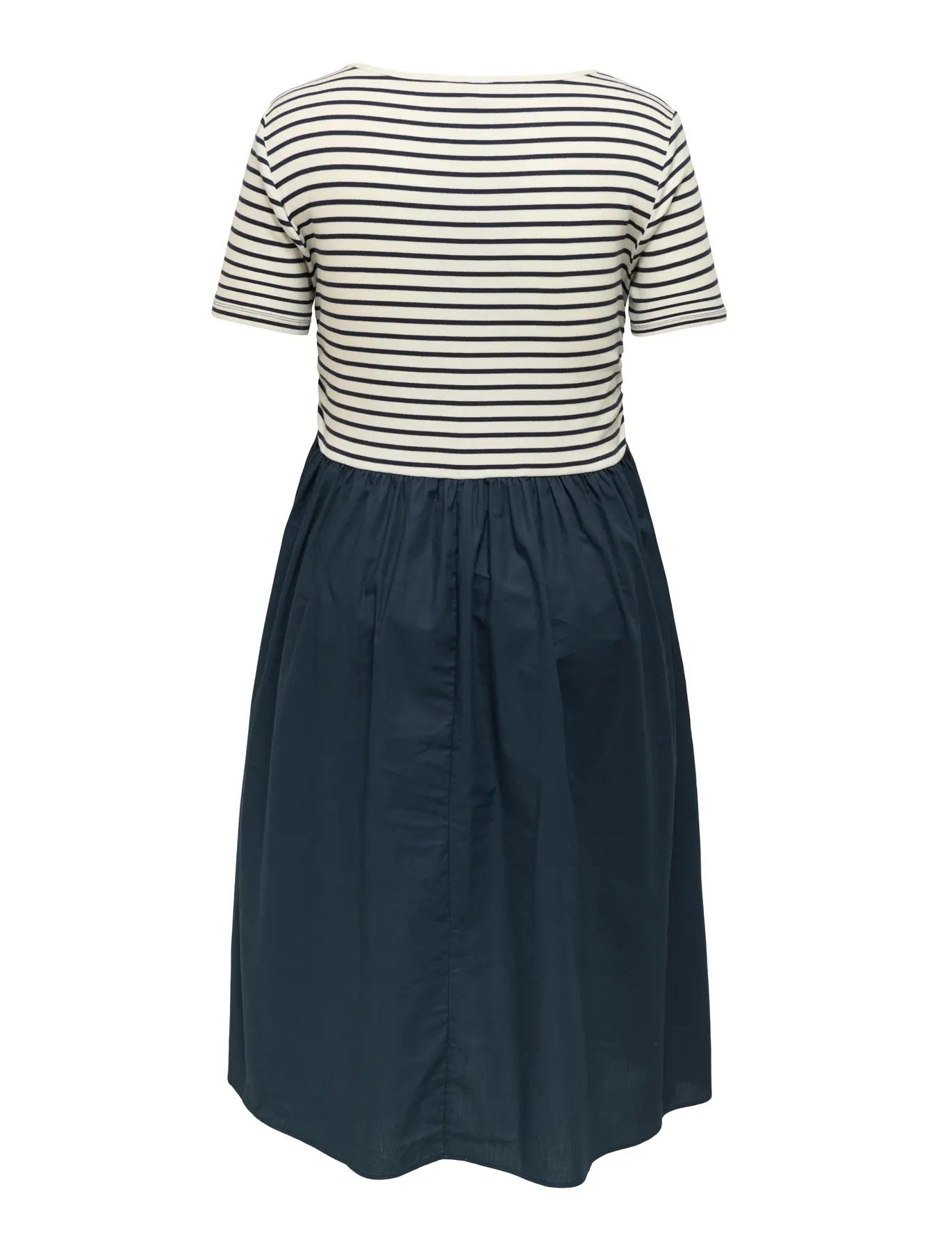 kortærmet skole med stribet overdel og ensfarvet skørt. ONLY Carmakoma CARBEE Dress Cloud Dancer