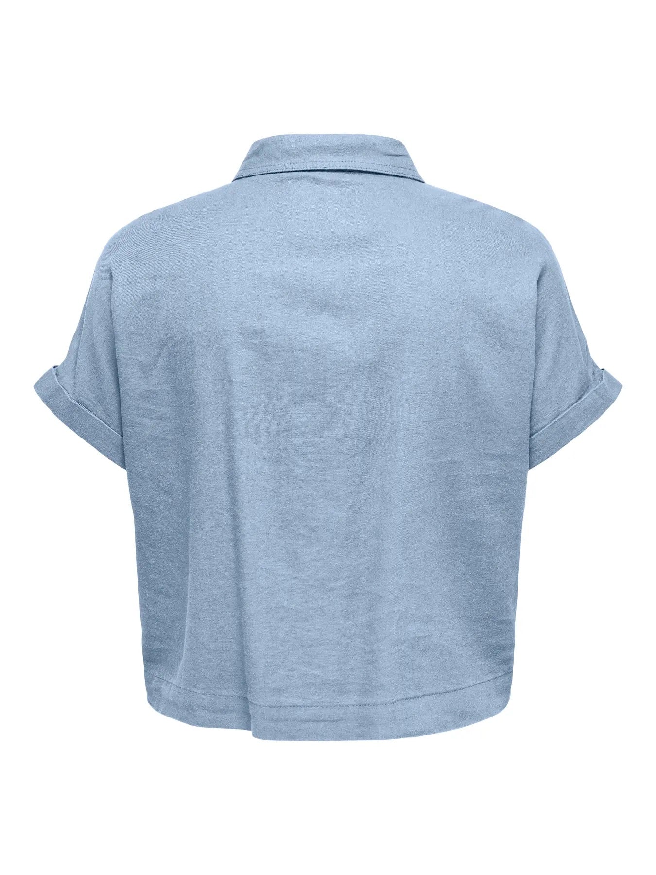 ryggen af lyseblå kortærmet skjorte ONLY Carmakoma CARCARO Shirt Cashmere Blue