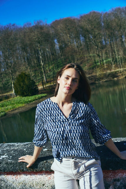 model med Freequent FQADNEY-BLOUSE Salute w. Moonbeam