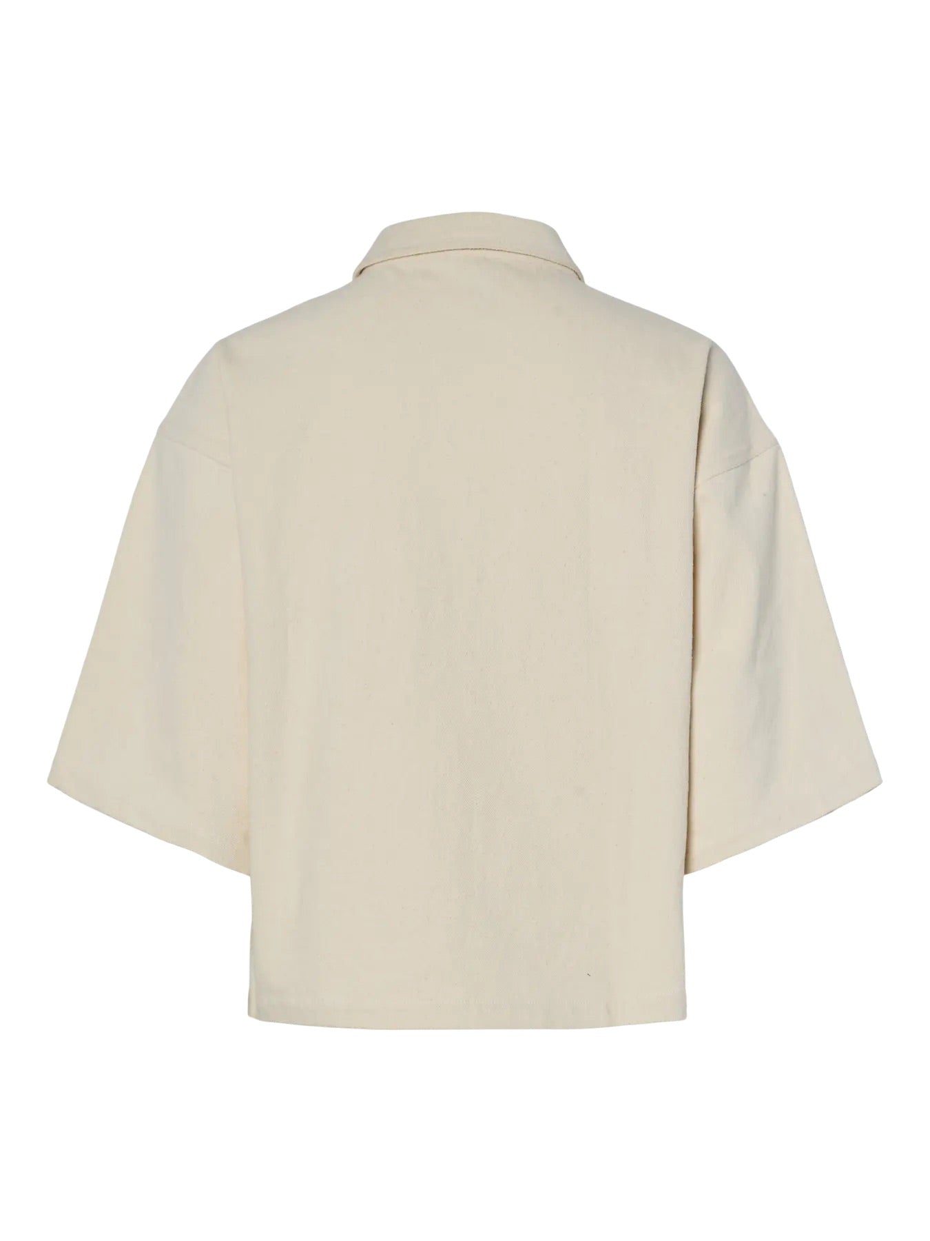 ryggen af beige denimskjorte med knaplukning og 2/4 ærmer. PIECES PCMILLA Loose Denim Shirt Beige