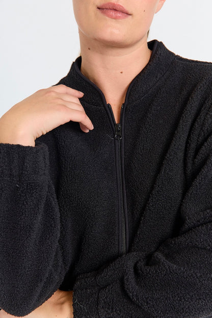 sort plys jakke i teddy kvalitet. Freequent FQTEDDY-JACKET | Black