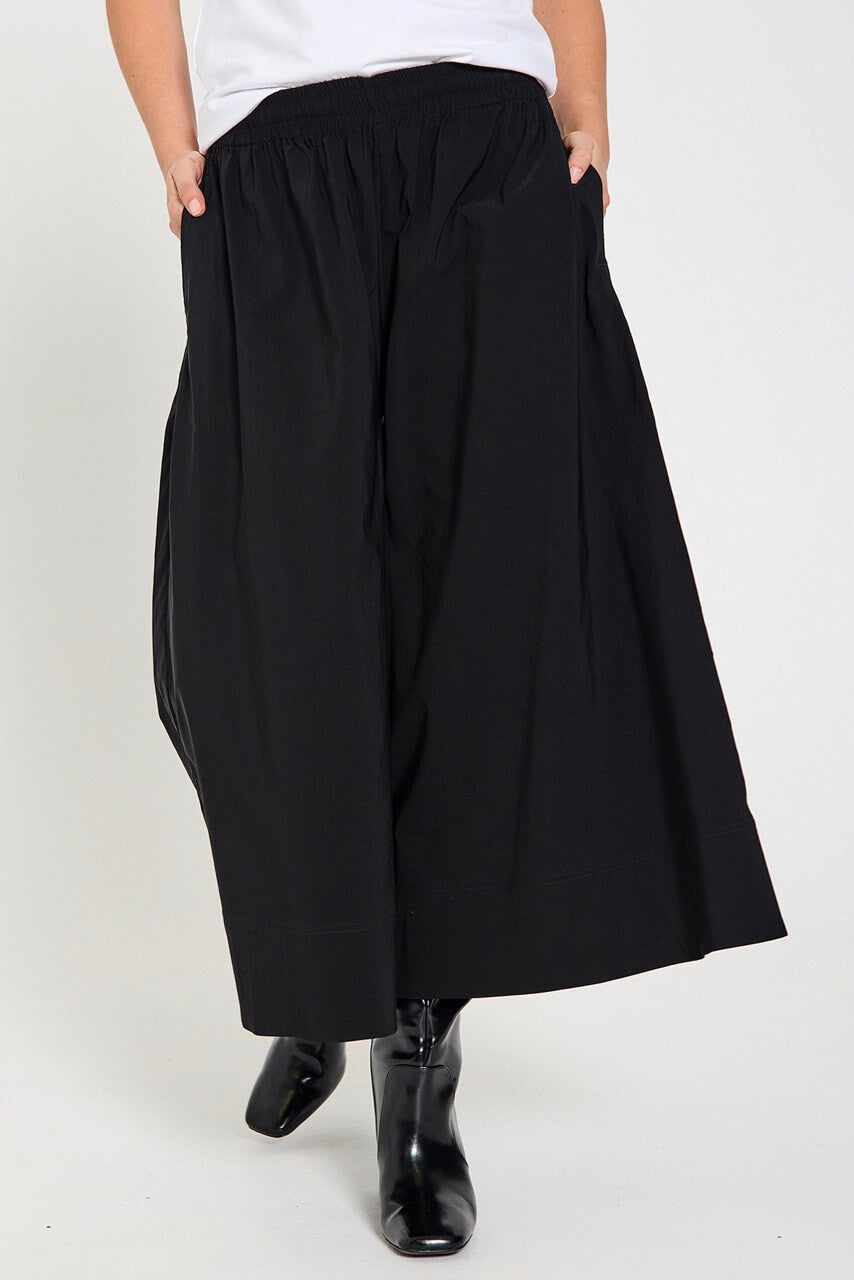løse sorte culotte bukser med brede bukseben Freequent FQJULES-PANTS Black
