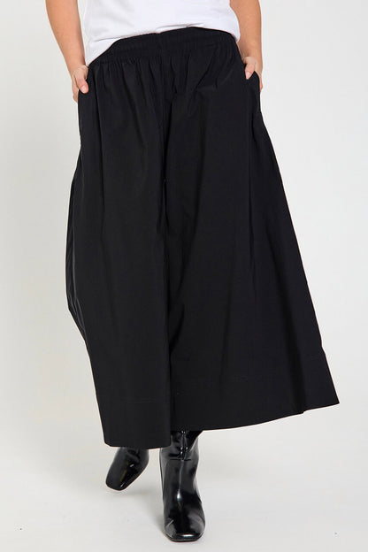 løse sorte culotte bukser med brede bukseben Freequent FQJULES-PANTS Black