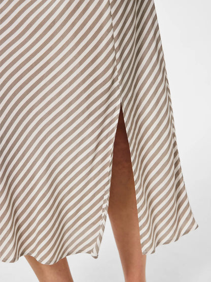 PIECES PCNYA Long Skirt | Moon Rock Cloud Dancer