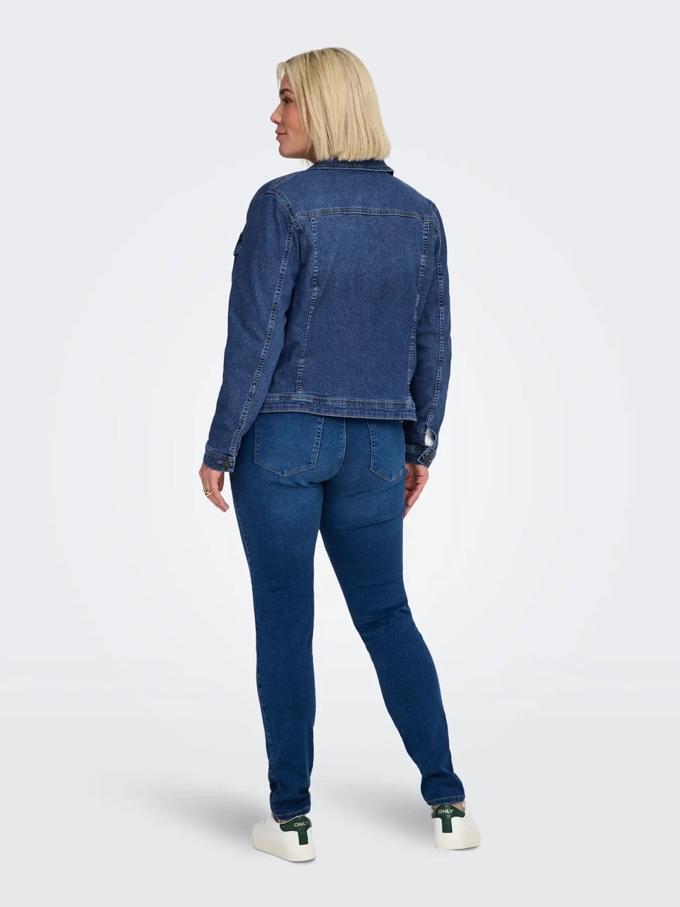 kort blå denimjakke ONLY Carmakoma CARWESPA DENIM JACKET Medium Blue Denim