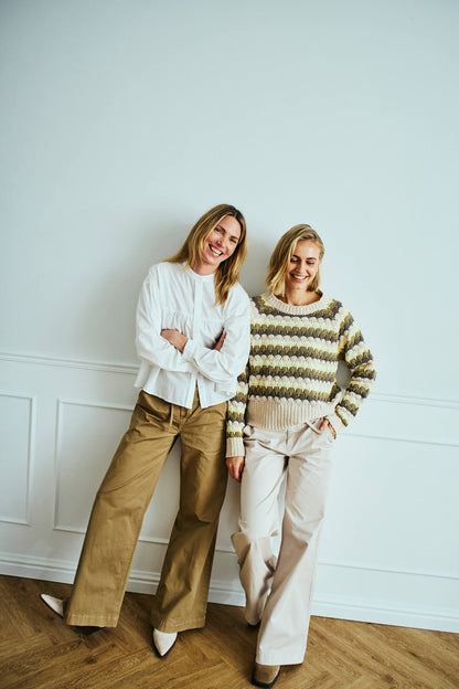 model med lysebrune bukser Freequent FQINGA-PANTS Antique Bronze