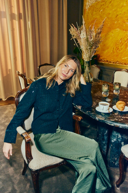 glitrende kort sort jakke med pallietter. Freequent FQSHOW-JACKET Black