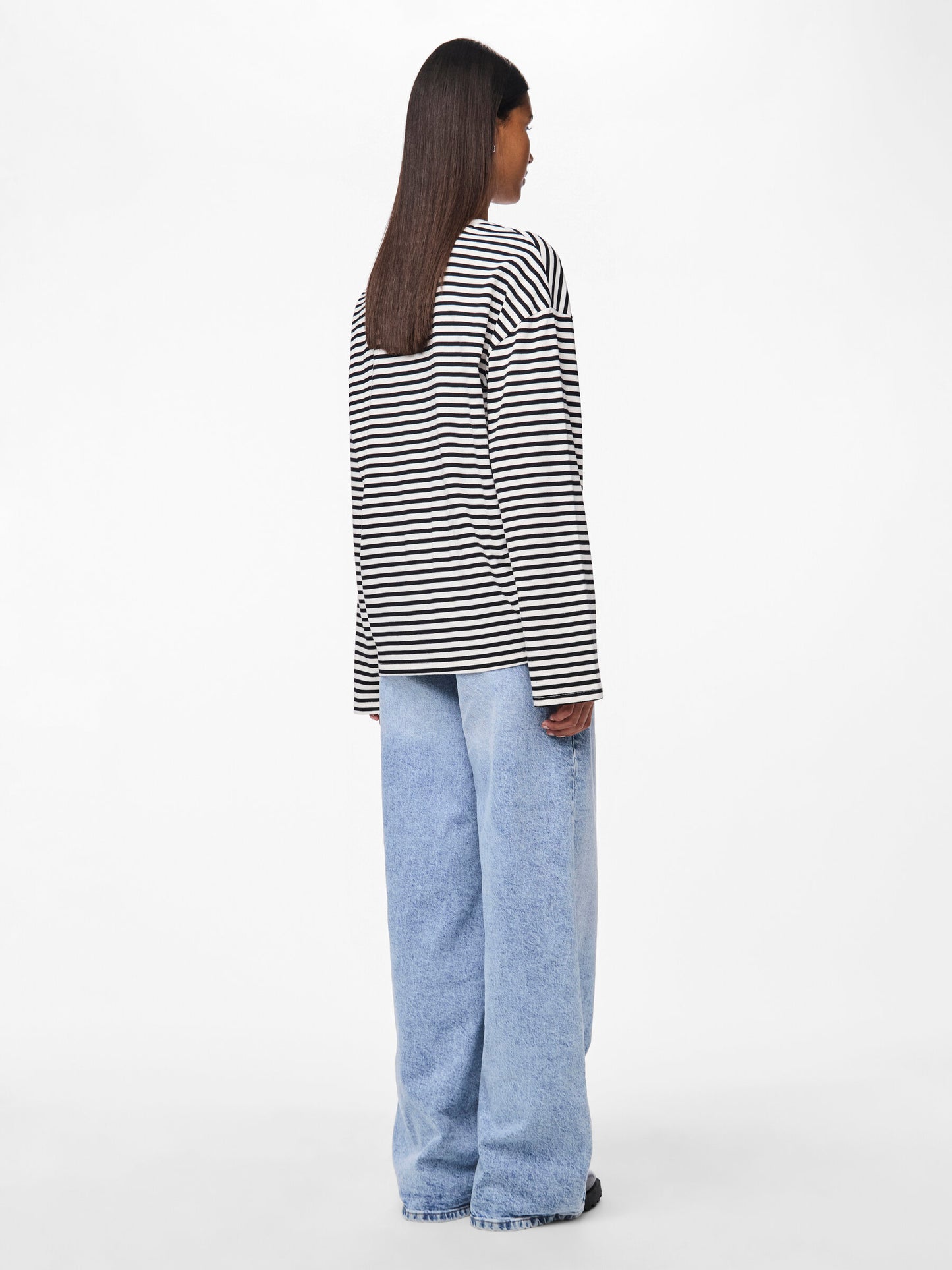 PIECES Cloud Dancer BLACK T-Shirt PCSADIE LS TOP NOOS