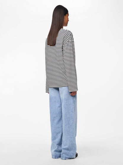 PIECES Cloud Dancer BLACK T-Shirt PCSADIE LS TOP NOOS