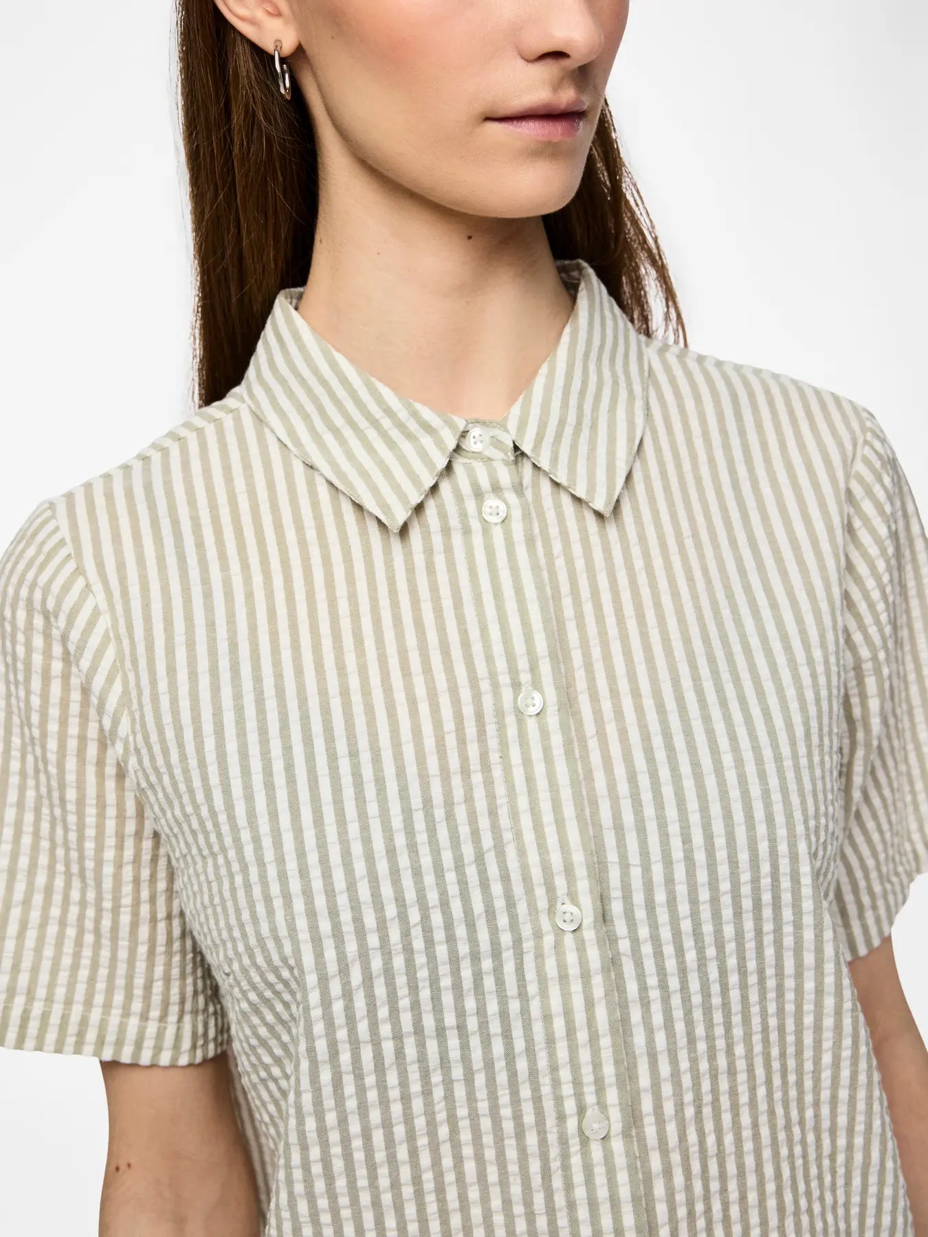 PIECES PCSALLY SS SHIRT WVN NOOS | Tea Cloud dancer