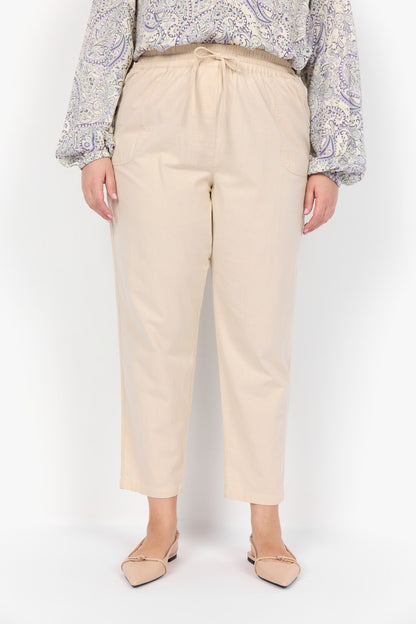 sandfarvet bukser med justerbar talje. Wasabi WA-ERICA 3 SAND