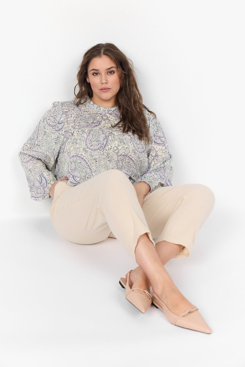 sandfarvet bukser med justerbar talje. Wasabi WA-ERICA 3 SAND