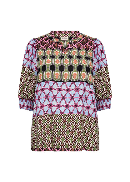 kortærmet mønstret bluse i mange farver. Wasabi WA-MELIKA 1 Bluse Wild Rose Combi