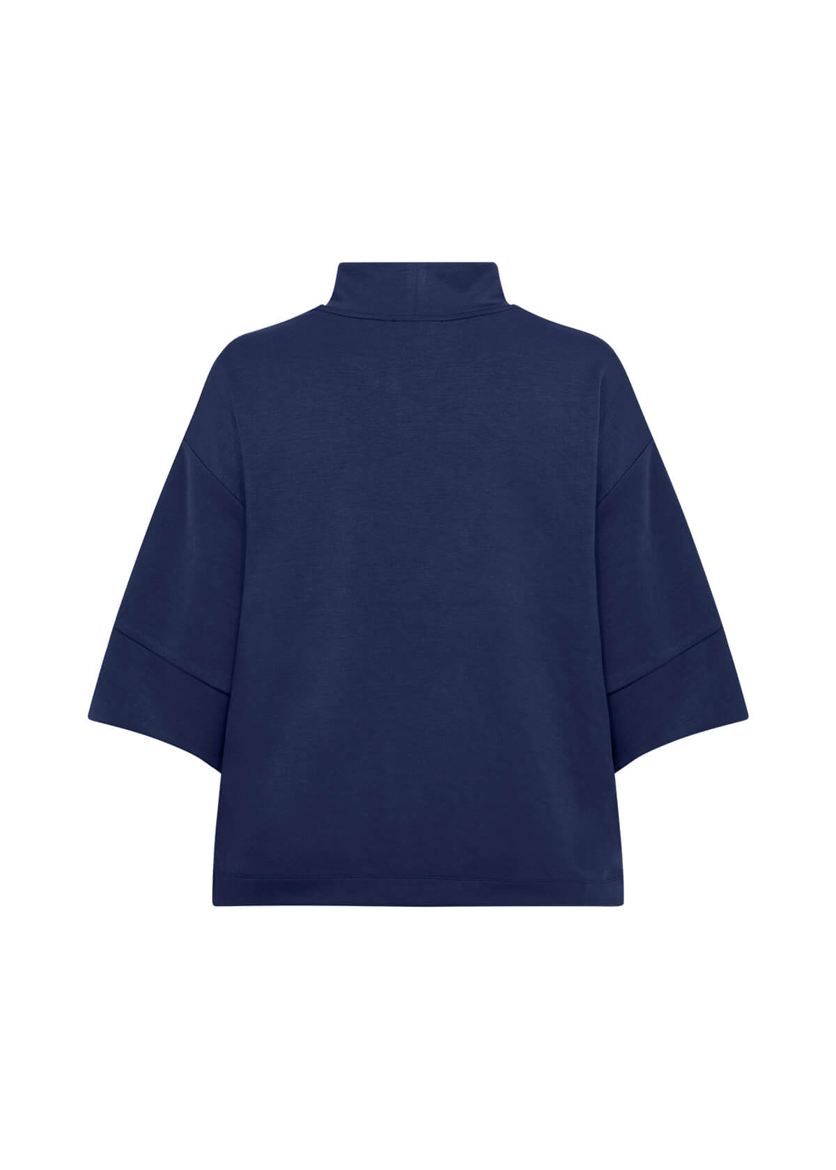 ryggen af afslappet blå bluse med høj hals og bred pasform. Wasabi WA-SABINA 64 Bluse Navy Blazer