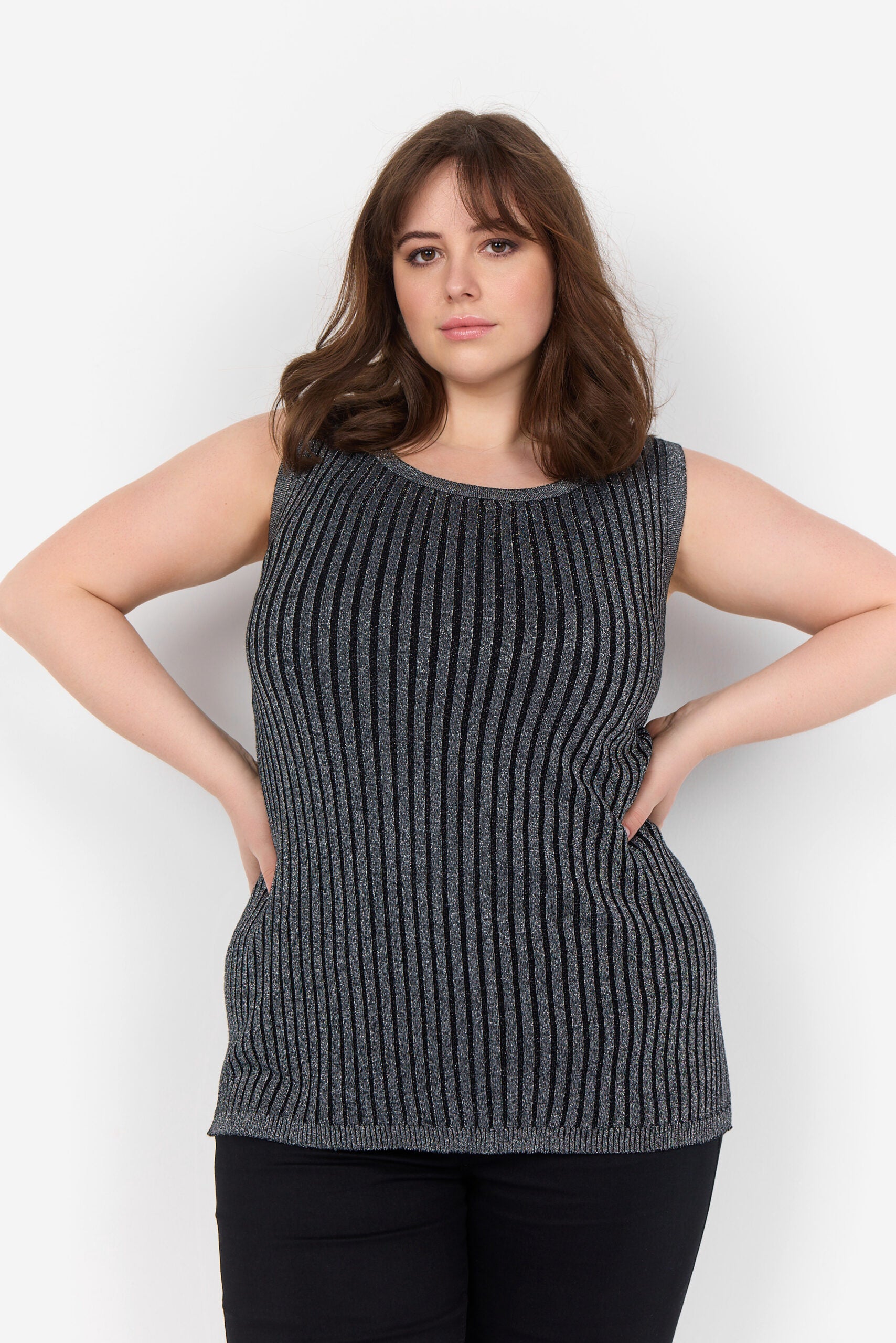 Wasabi Top WA-KIRI 1 strikket sølv top