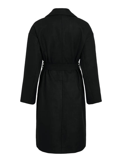 sort lang frakke med ælte i taljen. VILA VICLAUDIA L/S Long Coat Black Beauty