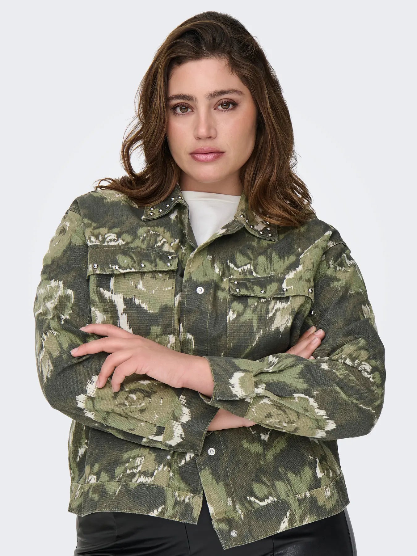 ONLY Carmakoma CARCAVA Jacket | Army Big Rose Denim