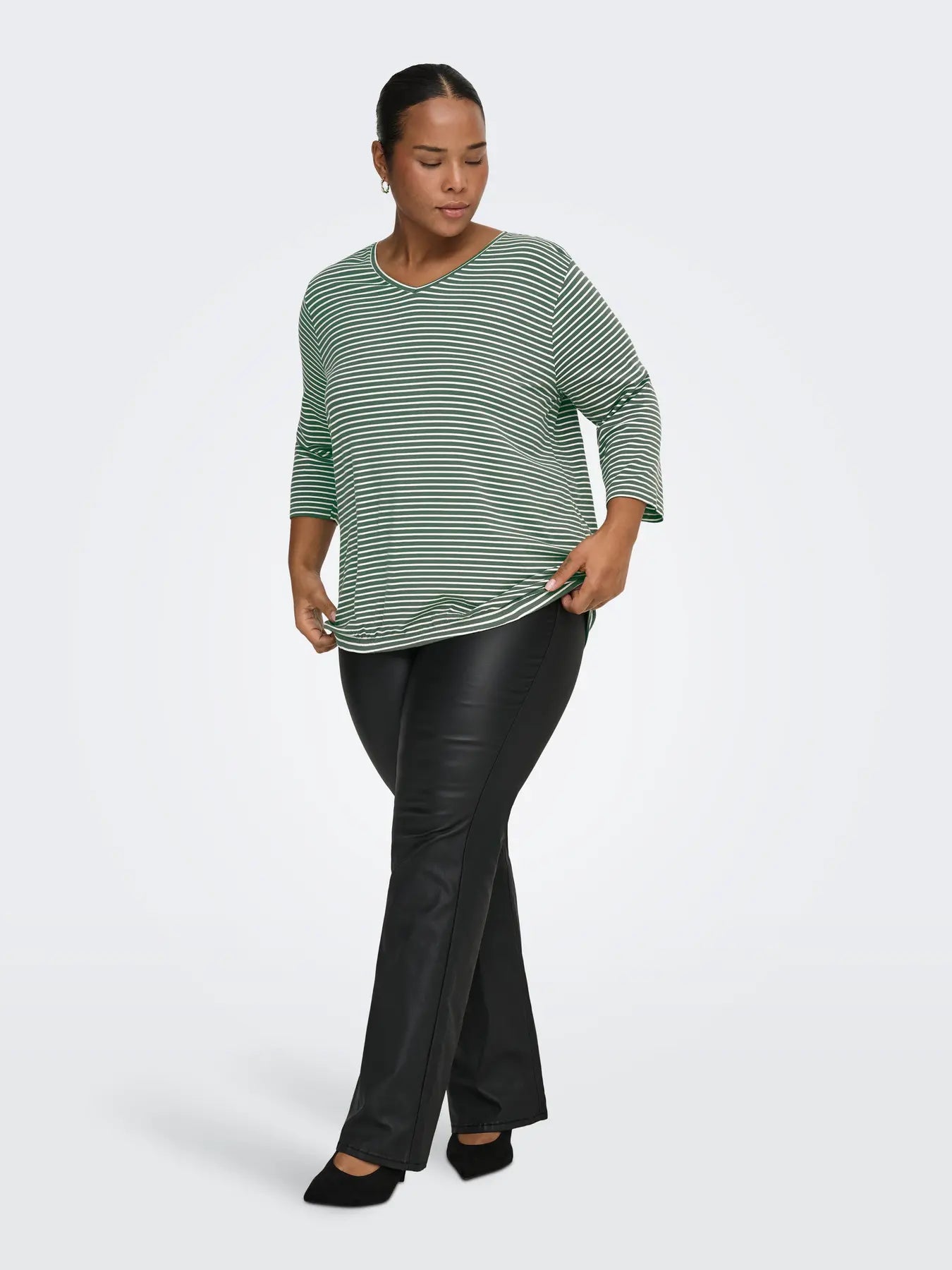 ONLY CARLINA 3/4 SLEEVE V-NECK BLOUSE JRS - Laurel Wreath CLOUD DANCER