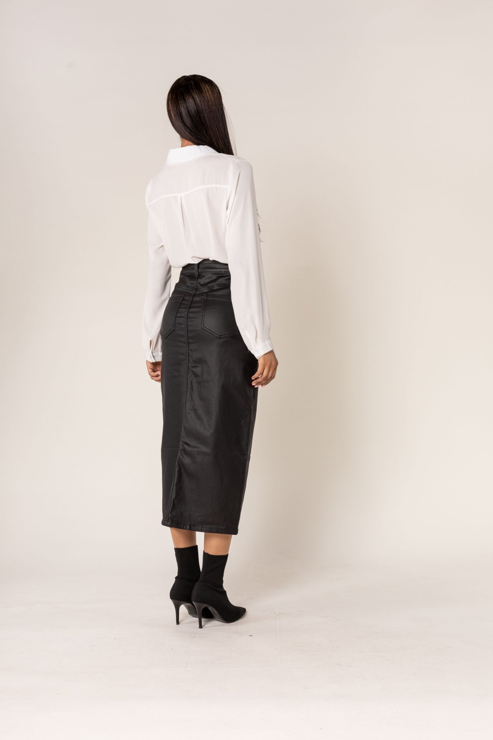 Paris sort coated nederdel med slids