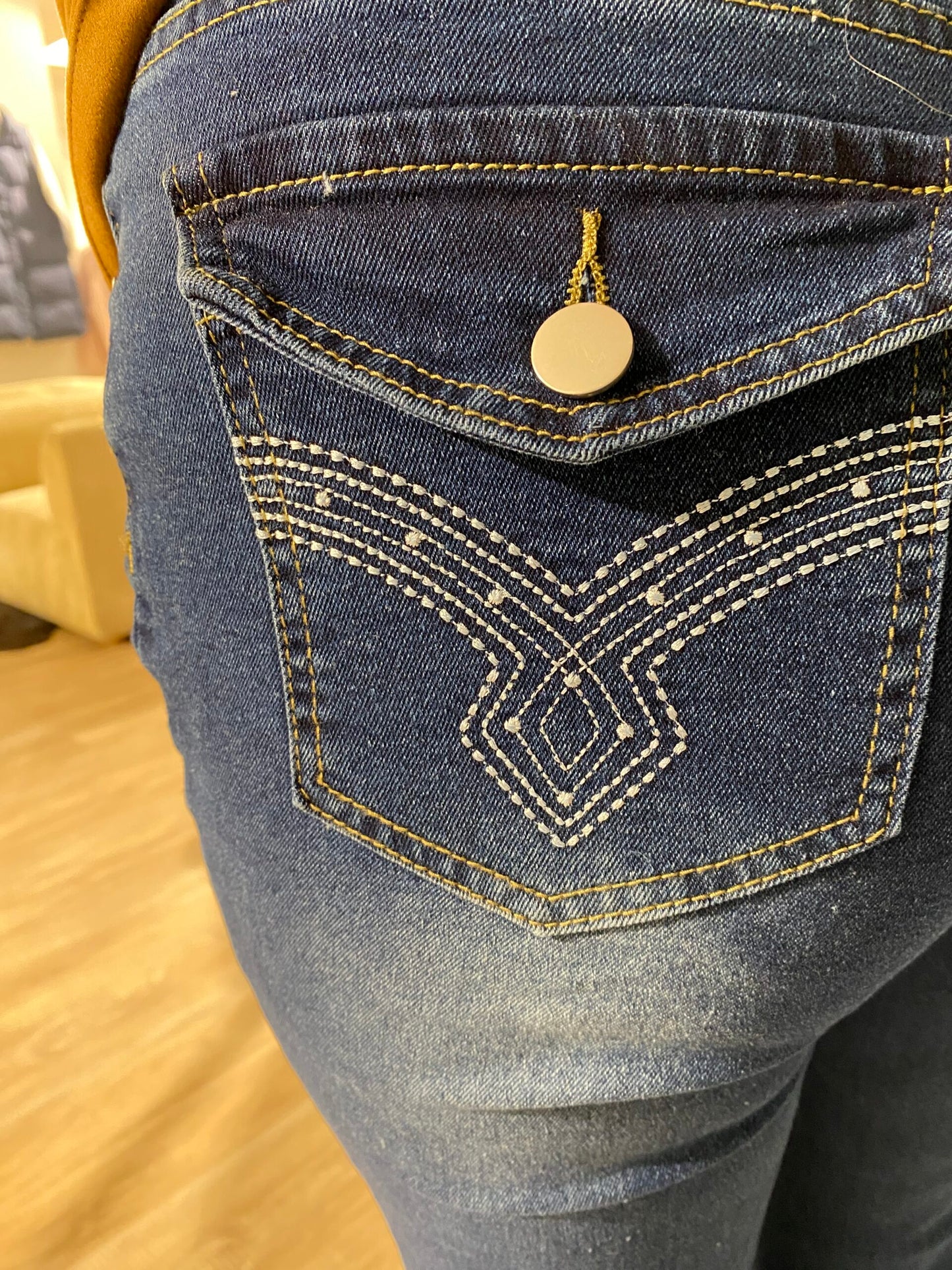 Mind by lene Jeans med svaj 1214