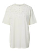 oversize hvid t-shirt med rhinestone. PIECES PCSKYLAR TEE Cloud Dancer RHINESTONE/STUDS