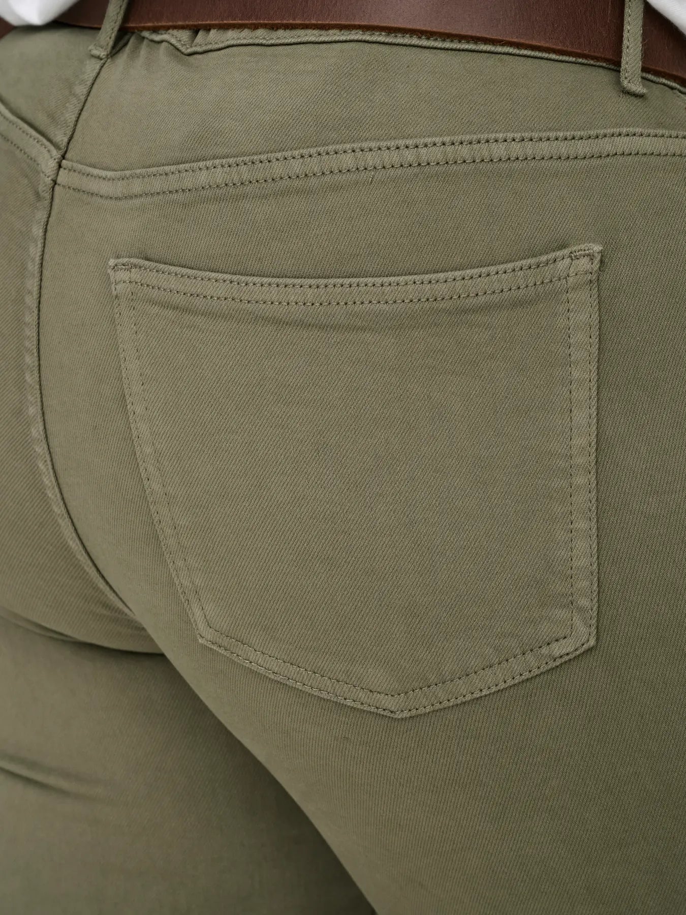 ONLY Carmakoma CARWILLY REG WAIST COL DNM CAPRI | Mermaid