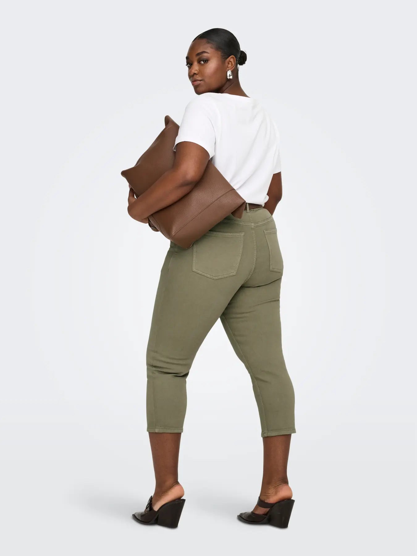 ONLY Carmakoma CARWILLY REG WAIST COL DNM CAPRI | Mermaid