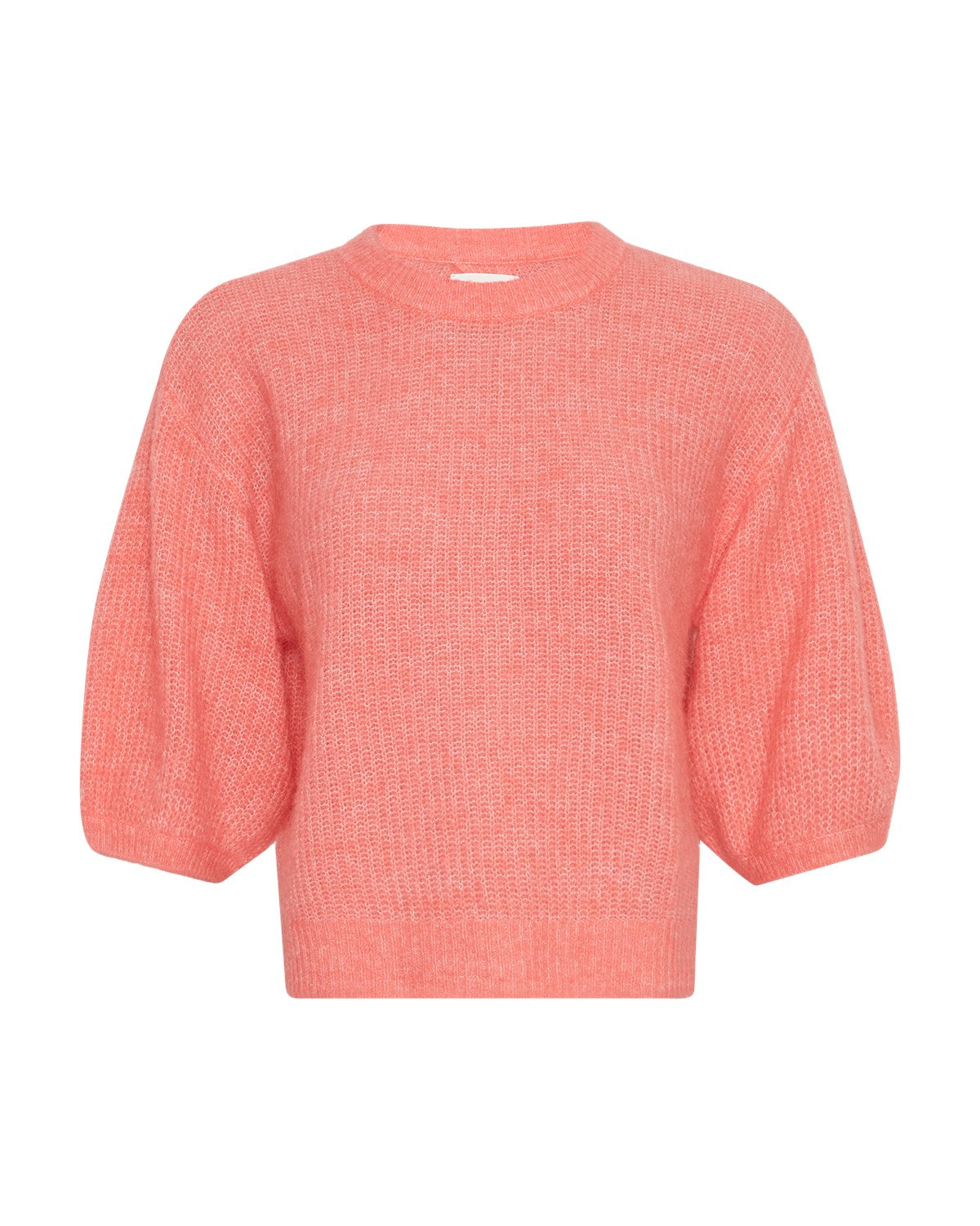 strik bluse i coral med 2/4 ærmer og rund hals. MOSS Copenhagen MSCHHila Hope 2/4 Pullover Coral
