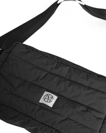 Moss Copenhagen quiltet sort skuldertaske MSCHSasja Icon Crossover Bag Black