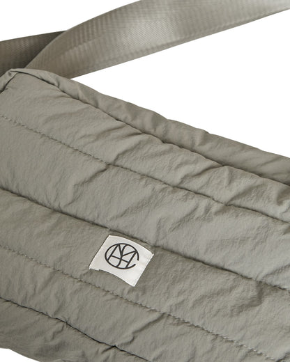 Moss Copenhagen grøn skuldertaske crossbody taske med logo justerbar rem MSCHSasja Icon Crossover Bag Mulled Basil