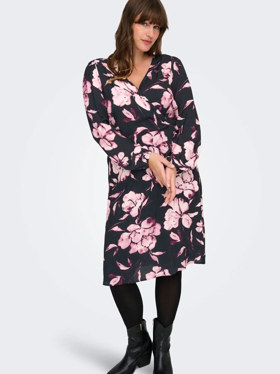 blomstret kjole ONLY Carmakoma CARLINKA Dress Black Floral