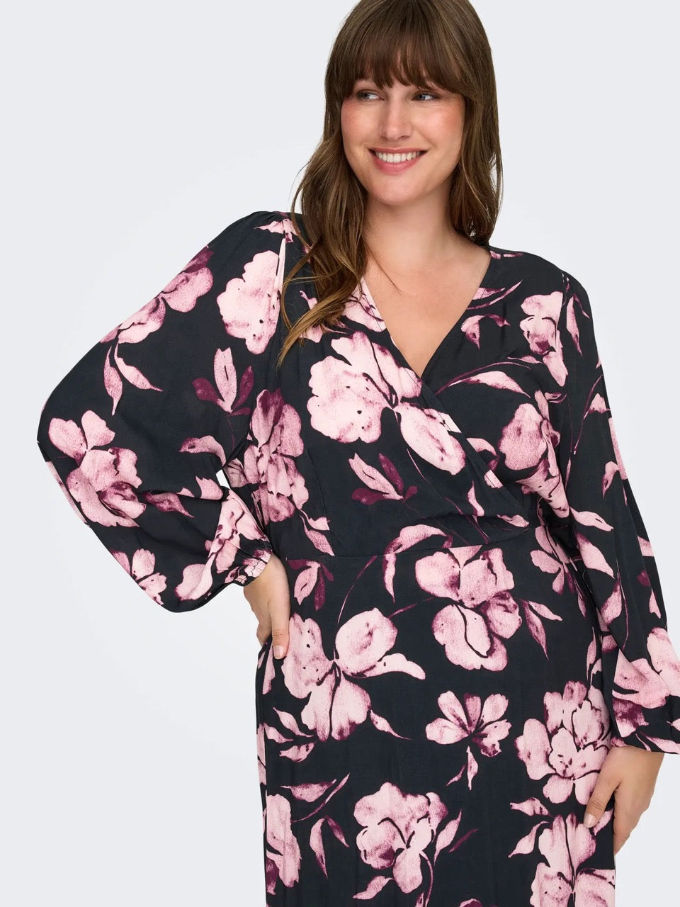 blomstret kjole ONLY Carmakoma CARLINKA Dress Black Floral