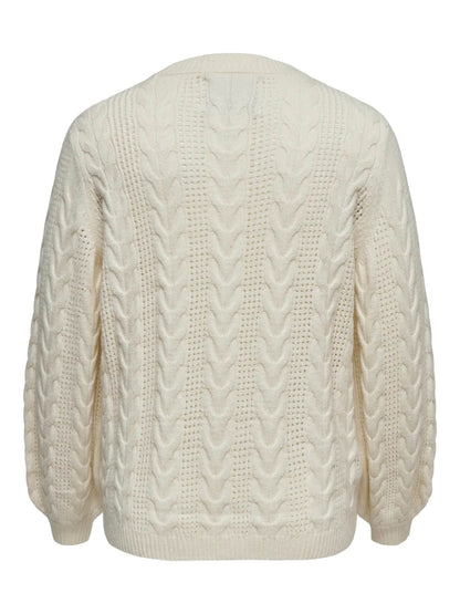 ryggen af hvid kabel strik ONLY Carmakoma CARRUBINA Knit Whitecap Gray
