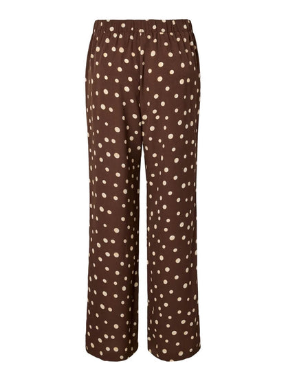 elastik i taljen på prikkede bukser i brun. PIECES PCMOKKA PANTS Coffee Quartz Dots
