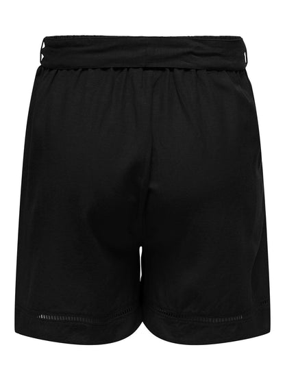 ONLY Carmakoma CARJUPITER Shorts | Black