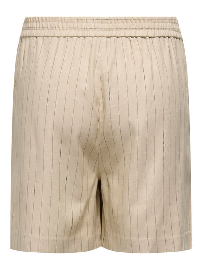 ONLY Carmakoma CARMONICA Shorts | Pumice Stone Black